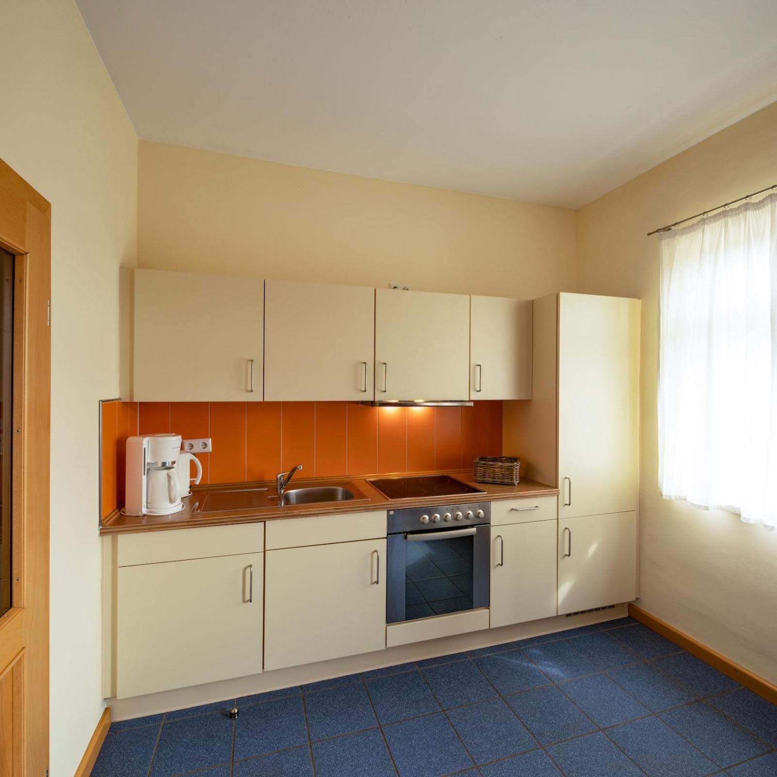 Biohotel Stiftsgut Wilhelmsgluecksbrunn Creuzburg Екстериор снимка