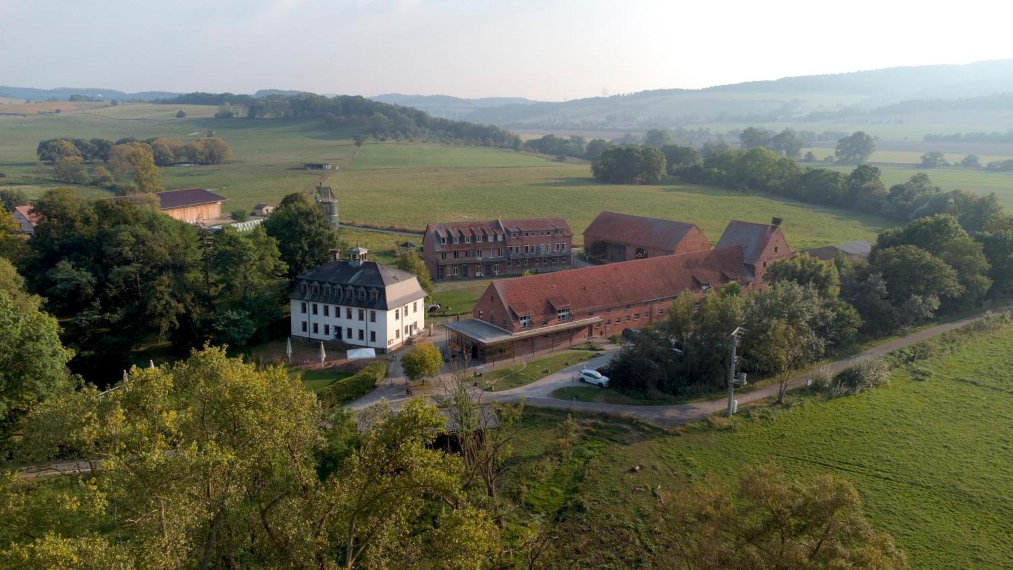 Biohotel Stiftsgut Wilhelmsgluecksbrunn Creuzburg Екстериор снимка